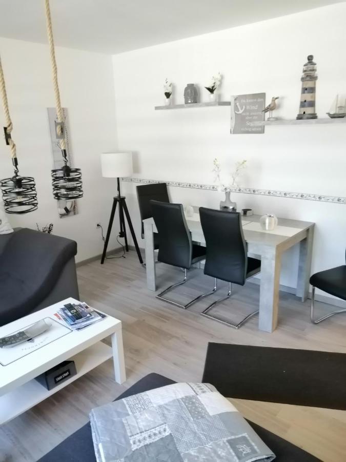 Familien Fewo Wohnung 1 Mit Kinder Spielecke Erdgeschoss An Der Muhle Am Wochenmarkt เบรเมอร์ฮาเฟิน ภายนอก รูปภาพ