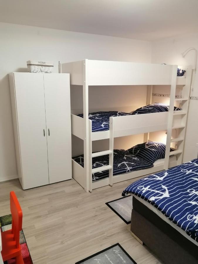 Familien Fewo Wohnung 1 Mit Kinder Spielecke Erdgeschoss An Der Muhle Am Wochenmarkt เบรเมอร์ฮาเฟิน ภายนอก รูปภาพ